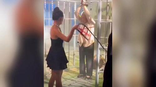 国产美女被吊打屁股视频,视频曝光引发热议